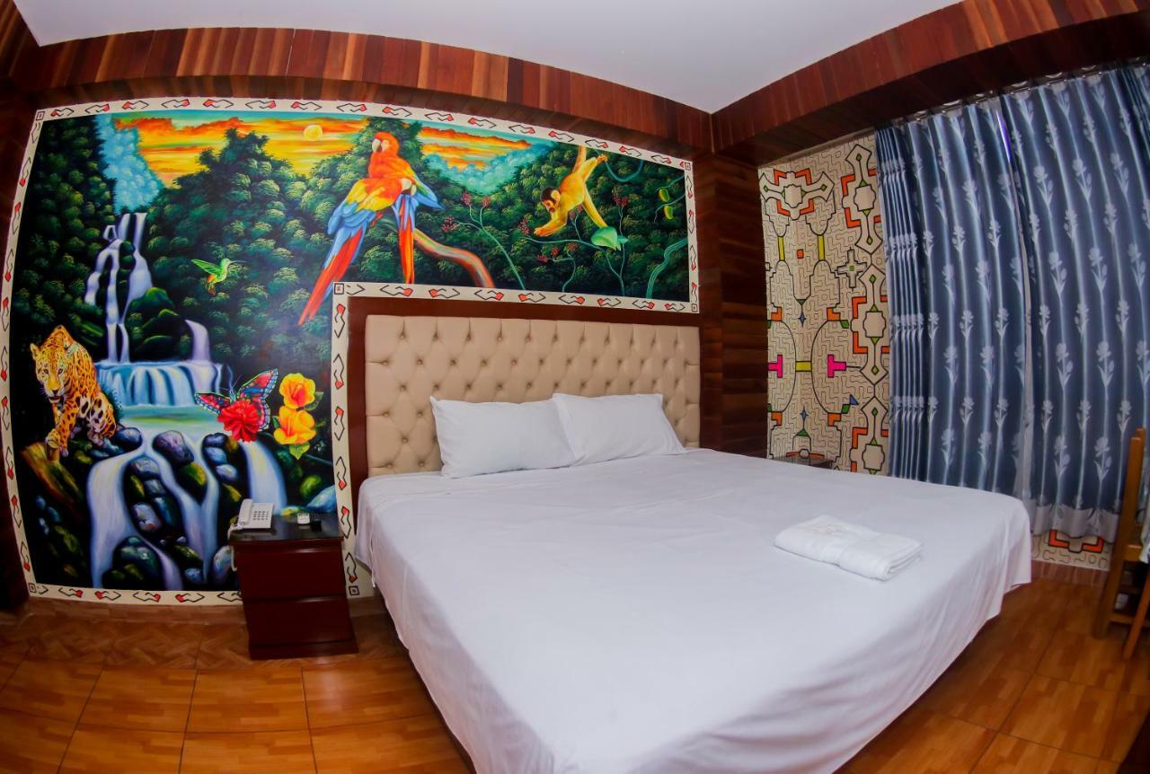 Gran Hotel Gusbet プカルパ エクステリア 写真