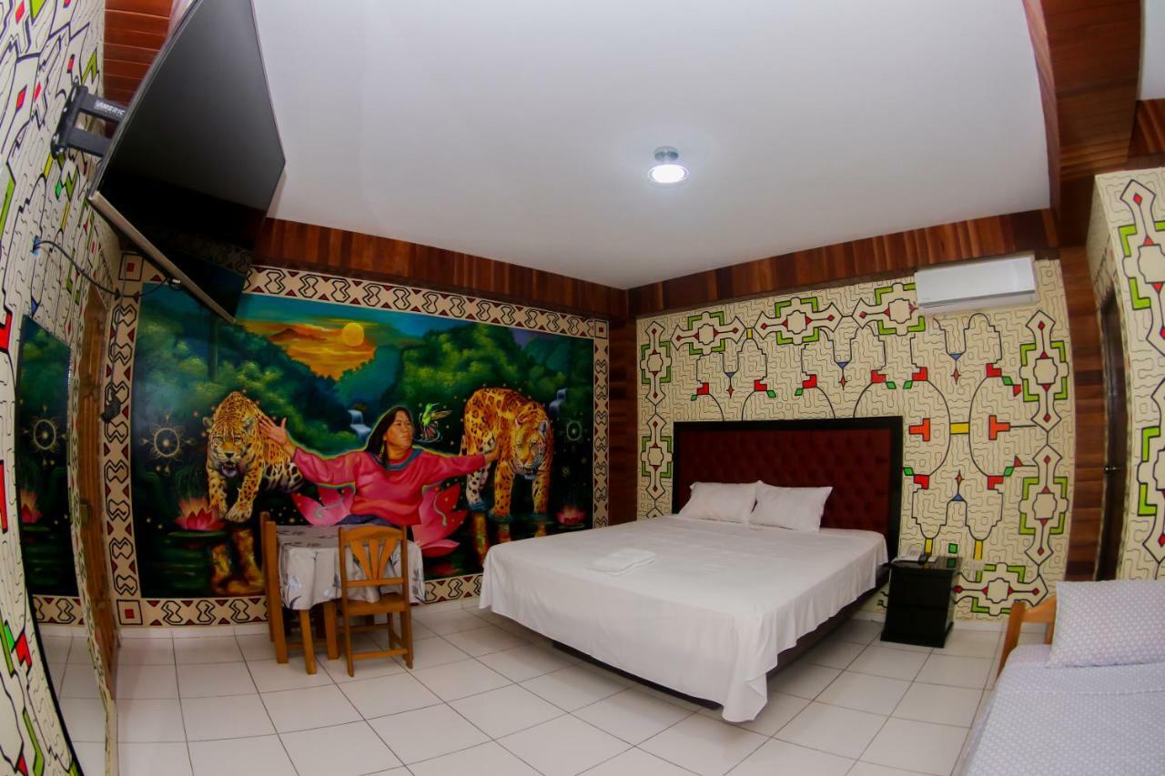 Gran Hotel Gusbet プカルパ エクステリア 写真